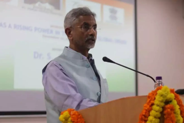இந்தியா - பாகிஸ்தானை சமமாக பார்க்கும் சகாப்தம் முடிவு | World Doesnt India Pakistan Equally Jaishankar
