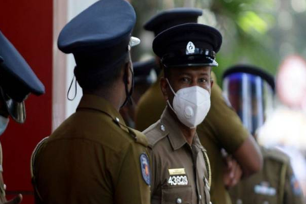 முல்லைத்தீவில் தீடீரென ஏற்பட்ட தீ விபத்து: கண்டுகொள்ளதாக பொலிஸார்! | Police Will Not Investigate House Fire Mullaitivu