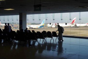 இலங்கையிலிருந்து இத்தாலி செல்ல தற்காலிக தடை