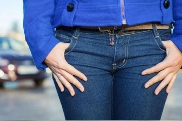 பெண்கள் அணியும் Jeans-ல் இதனை கவனித்தது உண்டா? சிறிய பாக்கெட்டுகள் இருப்பது ஏன்?