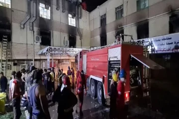 கொரோனா நோயாளிகள் மருத்துவமனையில்  பயங்கர தீ விபத்து:  82 பேருக்கு நேர்ந்த சோகம்!