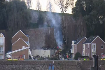 பிரித்தானியாவில் அடுக்குமாடி குடியிருப்பில் ஏற்பட்ட பாரிய வெடி விபத்து: ஒருவர் பலி- பலர் மாயம்