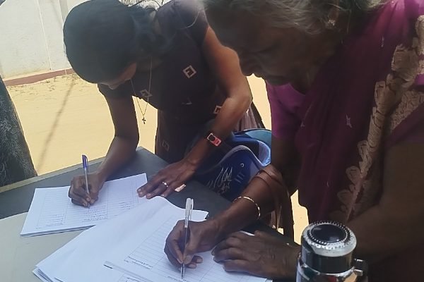 பளையில் தொடரும் சர்வதேச நீதி கோரி கையெழுத்து போராட்டம் | Signature Campaign Demanding International Justice