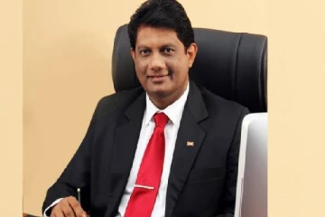 இராஜாங்க அமைச்சர் நாலக கொடஹேவாவுக்கு விதிக்கப்பட்ட பயணத்தடை தற்காலிகமாக நீக்கம்