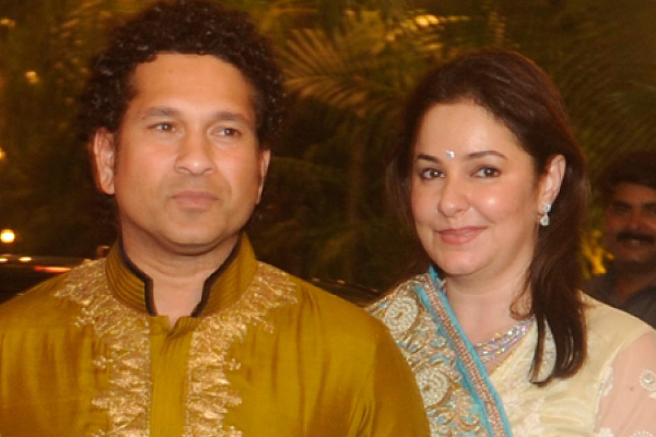 பல கோடிகளை வெளிநாடுகளில் முறைகேடாக சொத்து சேர்ப்பு விவகாரம்? - சச்சின் தரப்பில் விளக்கம் | India Sachin News Sports