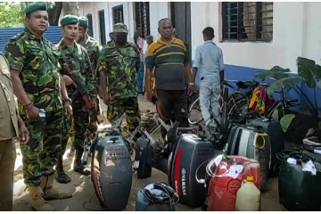 சட்டவிரோதமாக அவுஸ்திரேலியா செல்ல முயன்ரோர் திருகோணமலை நடுக்கடலில் வைத்து கைது (Video)
