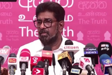 “எனக்குத் தெரியாது! என் மனைவியிடமே கேட்க வேண்டும்” கடும் விமர்சனத்திற்கு உள்ளாகும் கெஹெலியவின் பதில்