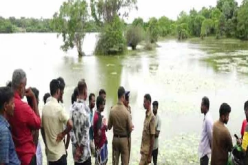 கிளிநொச்சி குளத்தில் மிதந்த சடலம் (Photos)