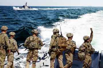 ஹவுதி கிளர்ச்சியாளர்களை இலக்கு வைத்து அமெரிக்கா, பிரித்தானியா கூட்டு வான்வழித் தாக்குதல்