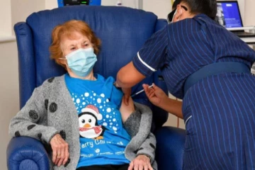 அறிவூட்டலும் ஆர்வமூட்டலும்! தடுப்பு மருந்தா? பாணியா?