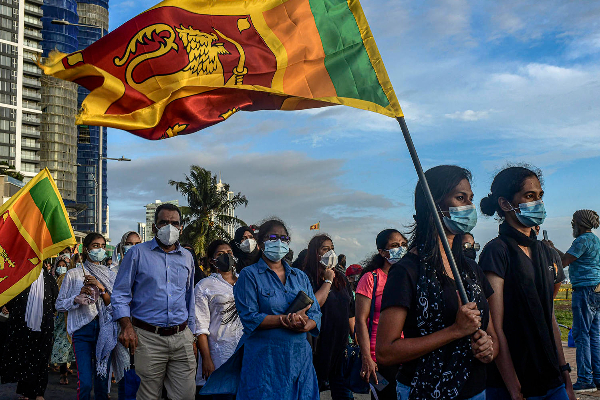 மேலும் வீழ்ச்சியில் இலங்கை | And Sri Lanka In Decline