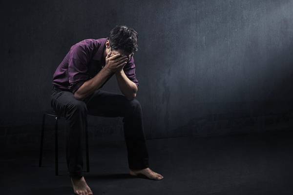 நாட்டில் 10 சதவீதமானோர் மனநோய்களால் பாதிப்பு | 10 Of Sri Lankans Suffer Mental Illness