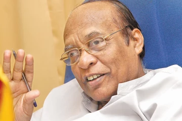 தன் சொந்தக் கட்சியையே அழித்தவர் டியூ குணசேகர : மொட்டு பதிலடி
