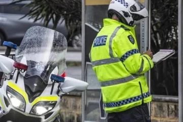 அவுஸ்ரேலியாவில்  விபரீத முடிவால் உயிரை மாய்த்த இலங்கைத் தமிழர்!