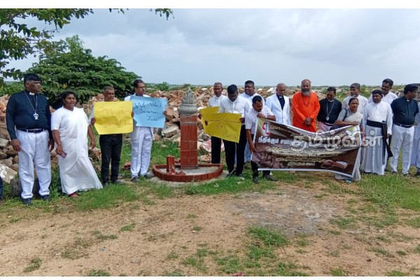 இனப் பிரச்சினை பற்றி ஒரு வார்த்தை கூட தெரியாத அநுர அரசு!அணையா தீபம் முற்றத்தில் குரு முதல்வர் குமுறல் | Anura Doesn T Know A Word About The Ethnic Issue இனப் பிரச்சினை பற்றி ஒரு வார்த்தை கூட தெரியாத அநுர அரசு!அணையா தீபம் முற்றத்தில் குரு முதல்வர் குமுறல் | Anura Doesn T Know A Word About The Ethnic Issue