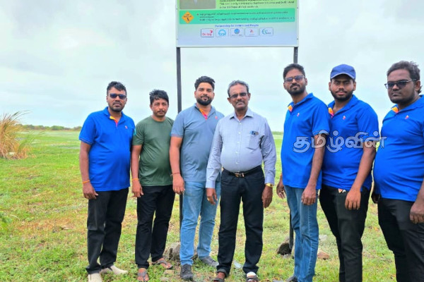 அழிந்துவரும் பறவை இனத்துக்காக வேலணையில் நாட்டப்பட்ட விழிப்புணர்வு பலகை! | Awareness Board Velanai Endangered Bird Species