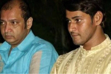 பேரதிர்ச்சியில் திரையுலகம்: நடிகர் மகேஷ் பாபு வீட்டில் நடந்த சோகம்! கதறும் ரசிகர்கள்