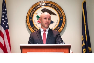 ஆள் மாறாட்டத்தில் ஈடுபட்ட கனடியருக்கு அமெரிக்க நீதிமன்றம் தண்டனை