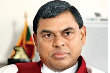 அமெரிக்க குடியுரிமையை கைவிட ஒப்புக்கொண்ட பசில் - அதிபர் ரணிலுக்கு புகழாரம்
