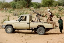 மொத்தமாக சுற்றிவளைத்த கிளர்ச்சியாளர்கள்: கொன்று குவிக்கப்பட்ட அப்பாவி மக்கள்