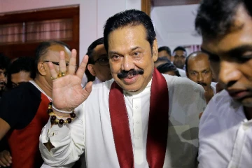 மகிந்தவை சூழ்ந்துள்ளவர்கள் தொடர்பில் வெளியான தகவல்!
