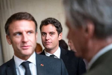 பிரதமராக பதவியேற்கும் தன்பாலின ஈர்ப்பாளர்;அதுவும் இளம் வயதில்.. யார் இந்த கேப்ரியல்?