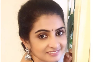 பாண்டியன் ஸ்டோர்ஸ் சுஜிதாவின் மகனா இது? அடையாளம் தெரியாத அளவு வளர்ந்துட்டாரே...வைரலாகும் புகைப்படம்