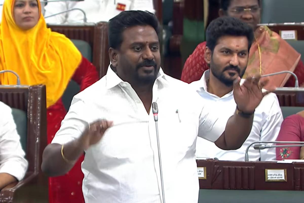 திமுக எம்.எல்.ஏக்கள் அடிக்க பாய்ந்து வருகிறார்கள் - அமைச்சர் ராஜ்மோகன் | Raj Mohan Accuse Dmk Mla Comes To Beat In Assembly திமுக எம்.எல்.ஏக்கள் அடிக்க பாய்ந்து வருகிறார்கள் - அமைச்சர் ராஜ்மோகன் | Raj Mohan Accuse Dmk Mla Comes To Beat In Assembly