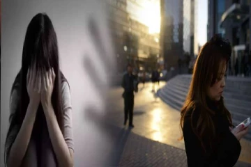 சாலையில் நடந்து சென்ற பெண்ணிடம் தவறாக நடக்க முயன்ற இளைஞன்