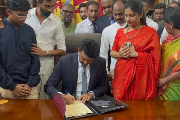 கிழக்கின் புதிய ஆளுநர் கடமையை பொறுப்பேற்றார்