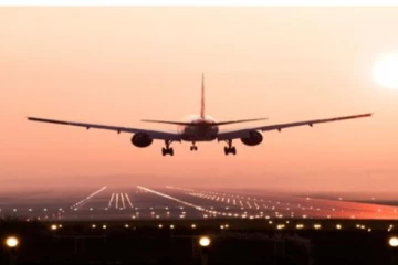 இரண்டு ஆண்டுகள் தடைக்கு பின்பு மீண்டும் தொடங்குகிறது சர்வதேச விமான சேவை - மத்திய அரசு தகவல்