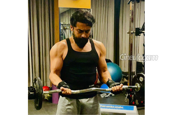 கங்குவா படத்திற்காக சூர்யா செய்யும் ஒர்க்அவுட்- தாறுமாறான புகைப்படம் | Suriya Transformation For Kanguva Movie