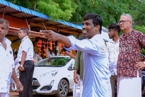 தீபாவளியை முன்னிட்டு நல்லூரில் சிறப்பு வழிபாடு | Deepavali Festival Day In Sri Lanka In 2025