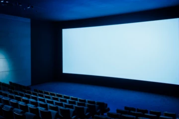 மீண்டும் தியேட்டரில் 100% சதவீத இருக்கைகளுக்கு அனுமதி..? திரையுலகினர் மகிழ்ச்சி