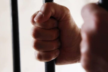 எனக்குள் 400 வருட ஜின் இருக்கிறார்; மாந்த்ரீகம் மூலம் பணம் பறிக்க முயன்ற 7 பேருக்கு சிறை