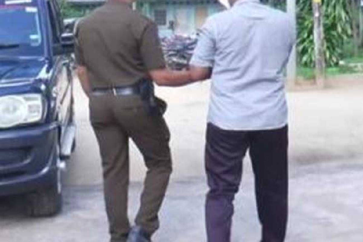 சரண குணவர்தனவின் தண்டனையை குறைப்பதாக இலஞ்சம் பெற்ற நீதிமன்ற உதவியாளருக்கு நேர்ந்த கதி | Court Assistant Remanded Over Bribe சரண குணவர்தனவின் தண்டனையை குறைப்பதாக இலஞ்சம் பெற்ற நீதிமன்ற உதவியாளருக்கு நேர்ந்த கதி | Court Assistant Remanded Over Bribe