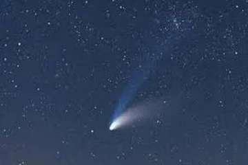 பூமியை கடக்கும் மிகப் பெரிய வால் நட்சத்திரம்