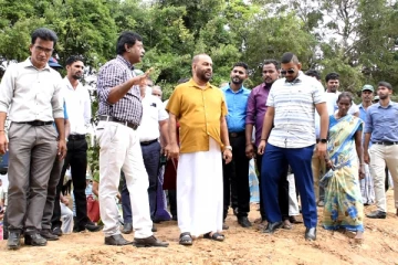 கிளிநொச்சிக்கு விஜயம் செய்த விவசாய அமைச்சர்