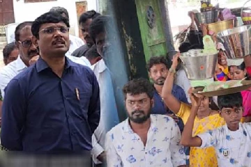 விதியினை மாற்றும் விதி செய்வோம் : கோயில் பூட்டை உடைத்து புரட்சி செய்த மாவட்ட ஆட்சியர்