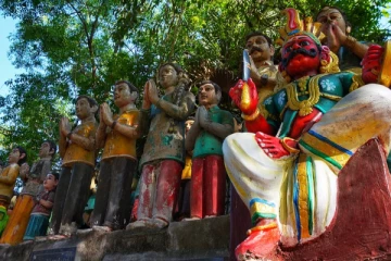 ஒரே குலதெய்வம் கொண்ட ஆண் பெண் திருமணம் செய்து கொள்ளலாமா?