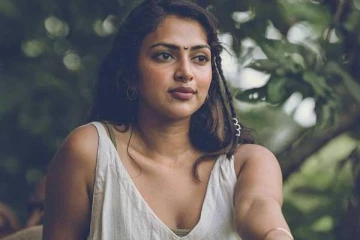 32வது பிறந்தநாளை கொண்டாடும் நடிகை அமலா பாலின் சொத்து மதிப்பு எவ்வளவு தெரியுமா?