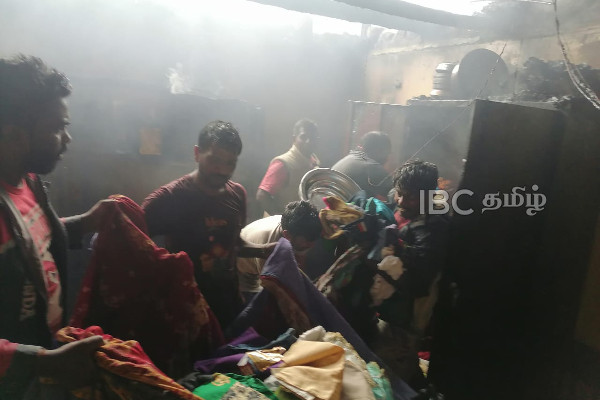 இராகலை நெடுங்குடியிருப்பில் பாரிய தீ விபத்து | Rakalai Fire Accident