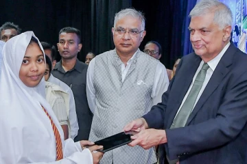 தென் மாகாண பாடசாலைகளுக்கு உதவிகளை வழங்கியுள்ள இந்தியா