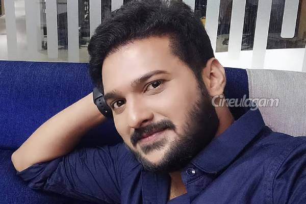 கடைசியாக ஒரு முறை.. மறைந்த நடிகர் ரோபோ சங்கருக்காக‌ வியட்நாமிலிருந்து வந்த‌ நடிகர்! | Actor Who Came To Visit Robo For Last Time Details