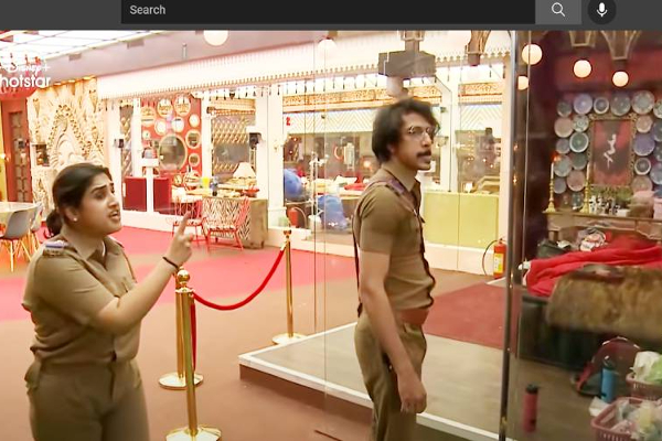 பிக்பாஸ் பொருளை அடித்து நொறுக்கிய பாலா - கோப உச்சத்தில் சென்ற வனிதா - நடந்தது என்ன? பரபரப்பு ப்ரொமோ - தமிழ்நாடு