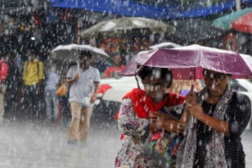 இந்த மாவட்டங்களில் மட்டும 5 நாட்களுக்கு கனமழை பெய்யும் - சென்னை வானிலை மையம் தகவல்