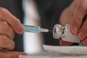 பல மில்லியன் தடுப்பூசி டோஸ்களை பகிர்ந்து கொள்ள முடிவெடுத்த அமெரிக்கா