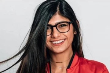 “நான் இன்னும் இறக்கவில்லை, உயிரோடு தான் இருக்கிறேன்” - வதந்திகளுக்கு முற்றுப்புள்ளி வைத்த மியா கலீஃபா