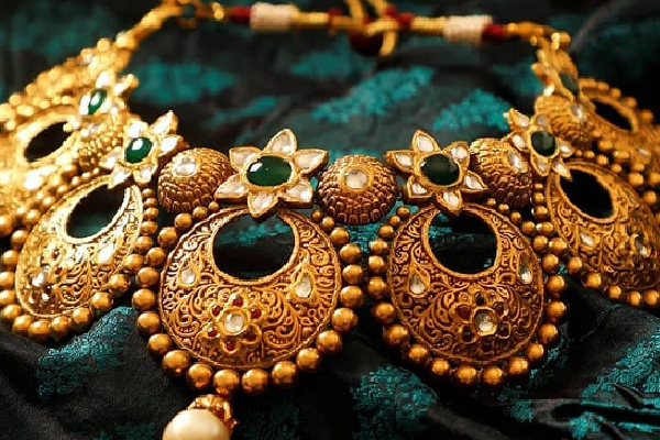 தங்க நகை வாங்கவுள்ளோருக்கு வெளியான தகவல் | Gold Price Rete In Gold Market Today தங்க நகை வாங்கவுள்ளோருக்கு வெளியான தகவல் | Gold Price Rete In Gold Market Today