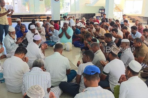 மறக்க முடியாத அலைகள்: பல்வேறு பகுதிகளில் சுனாமி பேரழிவின் நினைவேந்தல் | 21St Anniversary Of The Tsunami Disaster